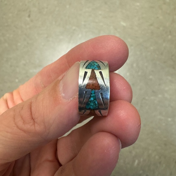 Native American size 7.5 sterling silver ring - preowned - Picture 4 of 7